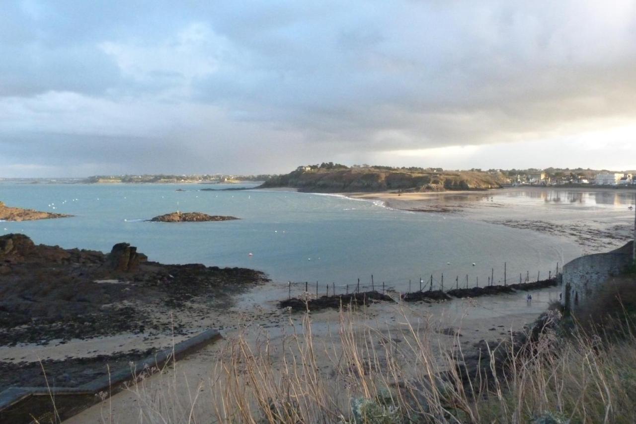 Gite Bambou Saint-Lunaire Exterior foto